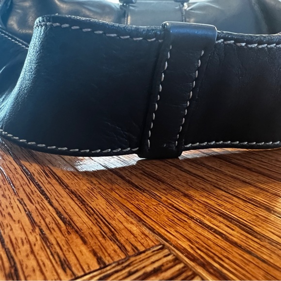 Vintage Prada - Picture 7 of 14